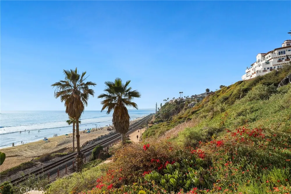 410 Corto Lane #E San Clemente, CA 92672