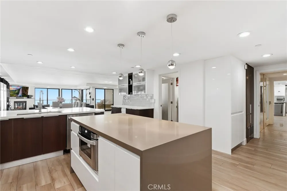 410 Corto Lane #E San Clemente, CA 92672