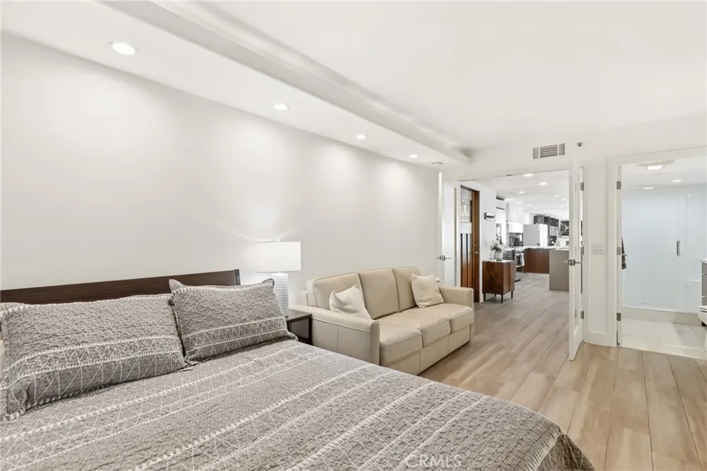 410 Corto Lane #E San Clemente, CA 92672