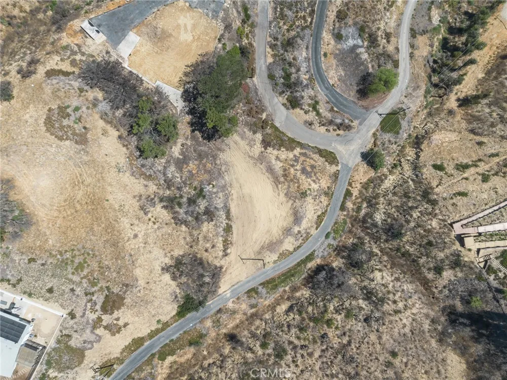 244 W Highland Drive Camarillo, CA 93010