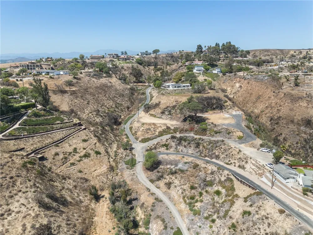 244 W Highland Drive Camarillo, CA 93010