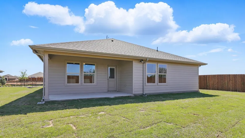 168 TRIBUTARY LANE Bridgeport, TX 76426