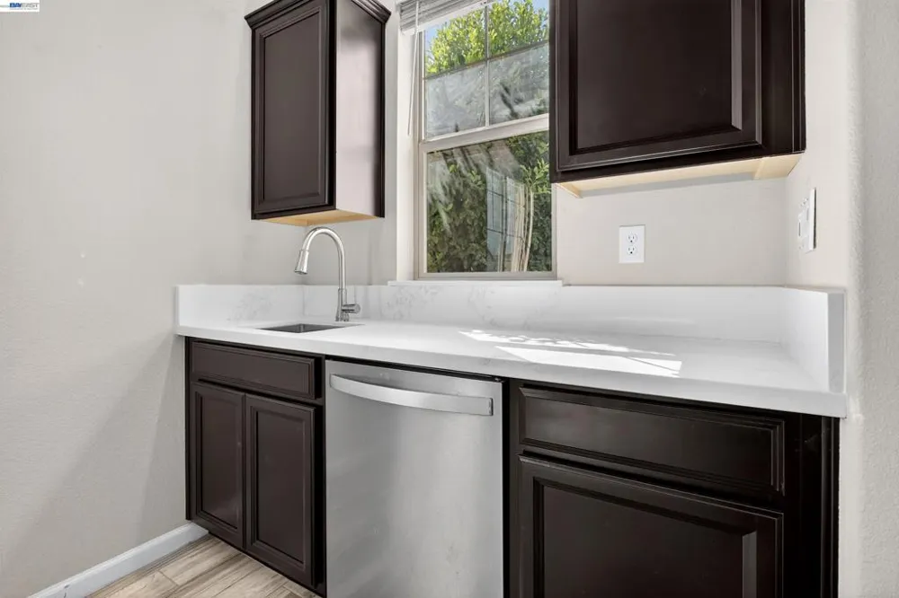 1787 Branson Court Lathrop, CA 95330