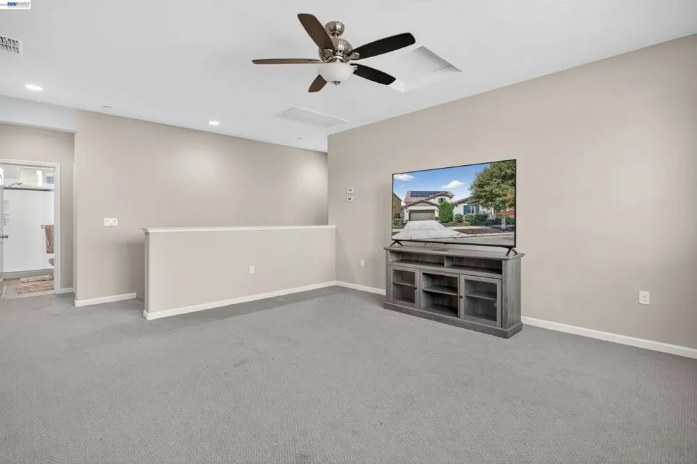 1787 Branson Court Lathrop, CA 95330