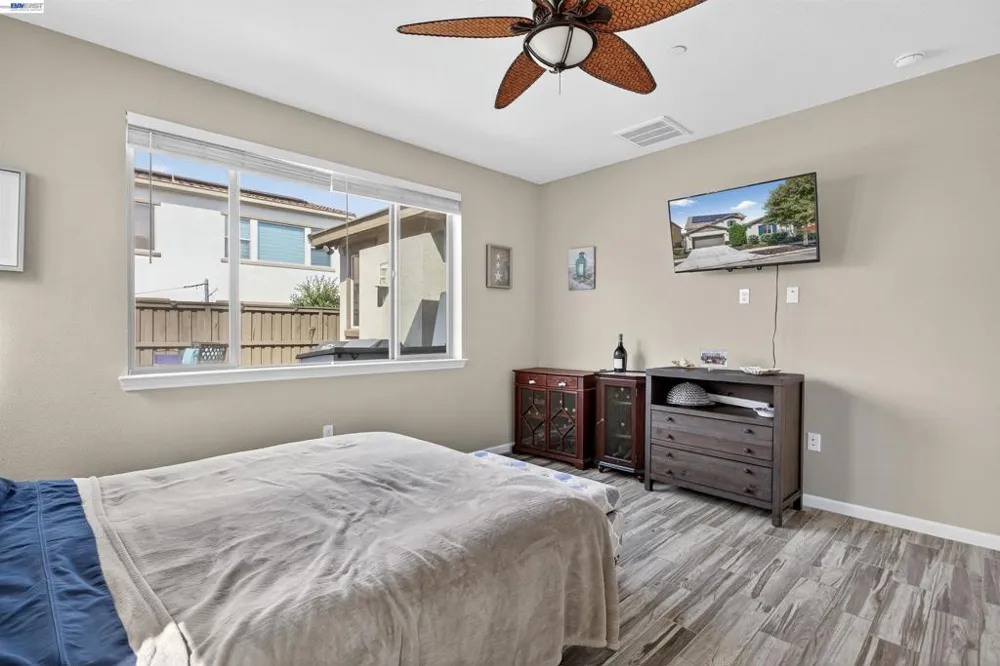 1787 Branson Court Lathrop, CA 95330