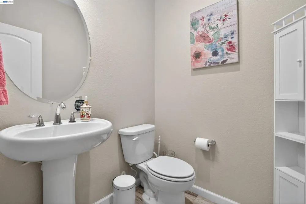 1787 Branson Court Lathrop, CA 95330