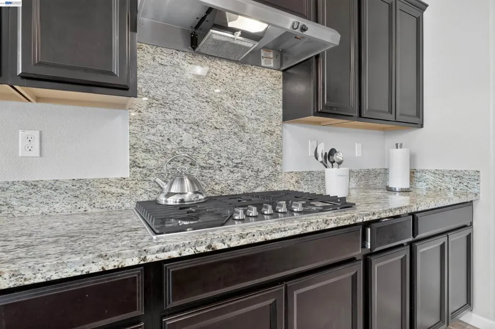 1787 Branson Court Lathrop, CA 95330