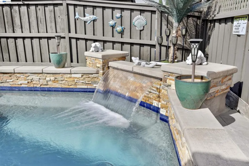 1787 Branson Court Lathrop, CA 95330