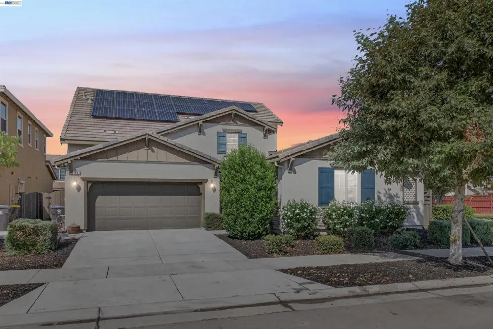 1787 Branson Court Lathrop, CA 95330