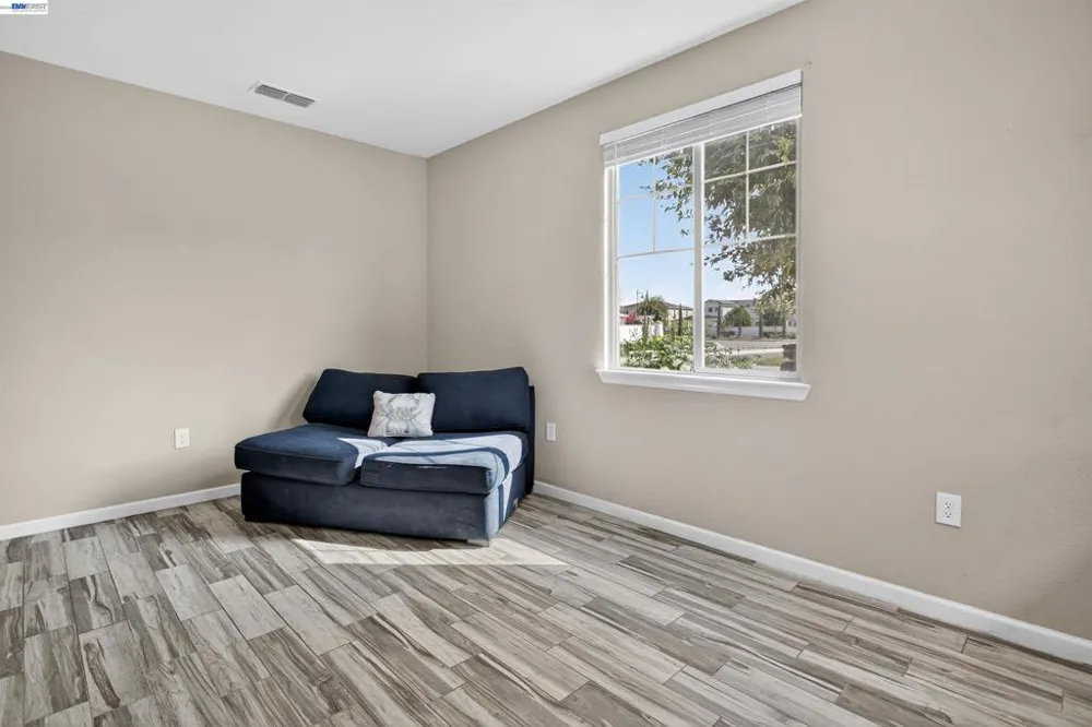 1787 Branson Court Lathrop, CA 95330