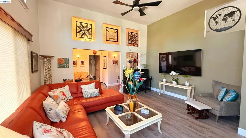 406 Stanford St Vacaville, CA 95687