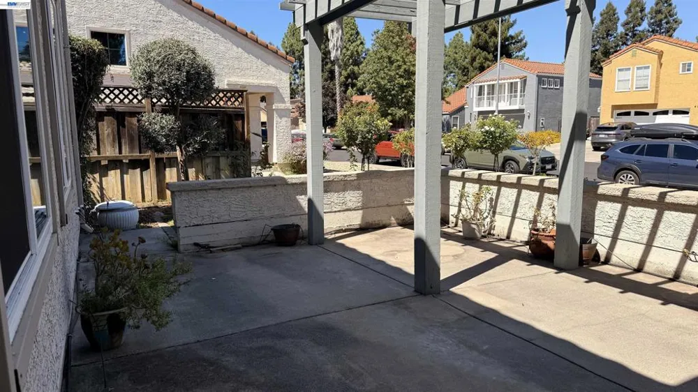 406 Stanford St Vacaville, CA 95687