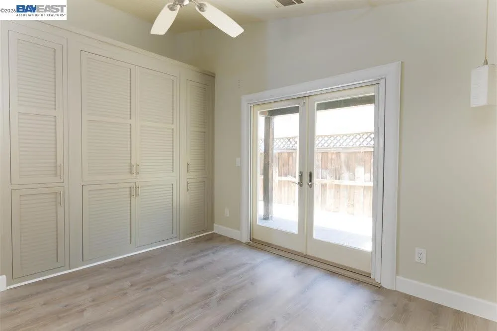 406 Stanford St Vacaville, CA 95687