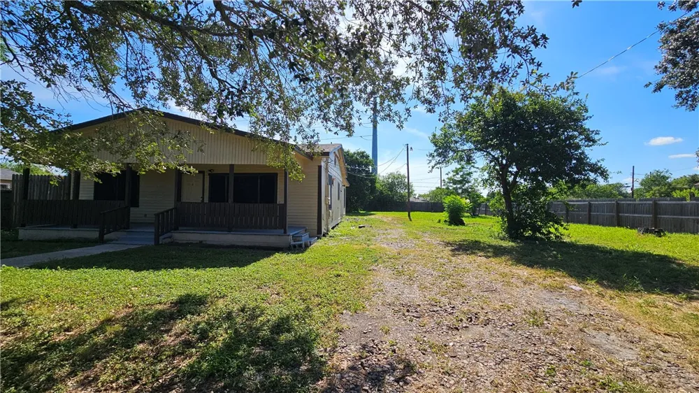 4405 Molina Drive Corpus Christi, TX 78416