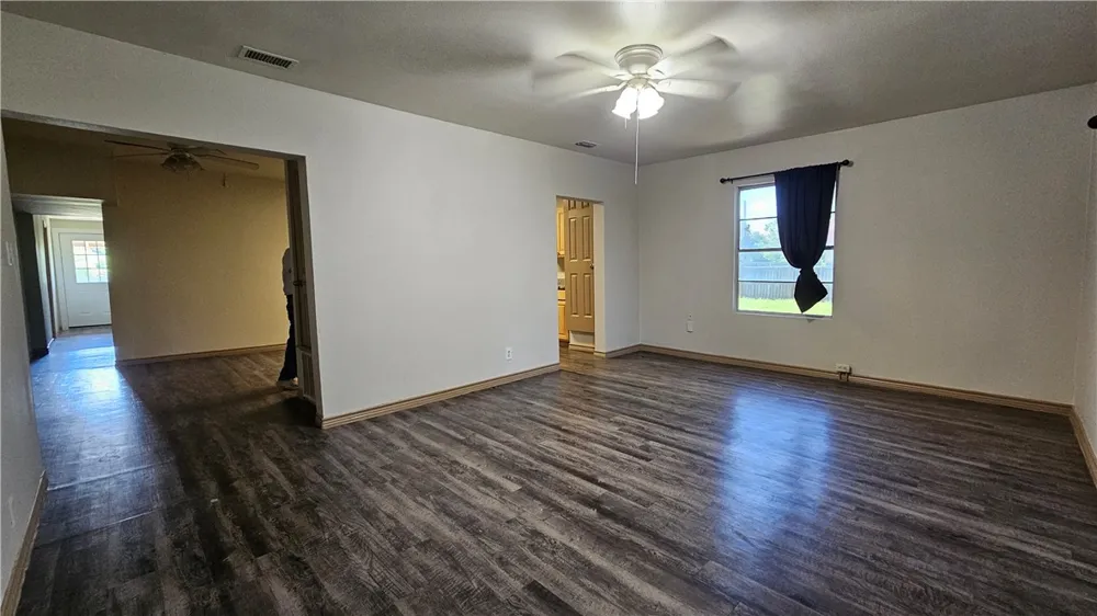 4405 Molina Drive Corpus Christi, TX 78416