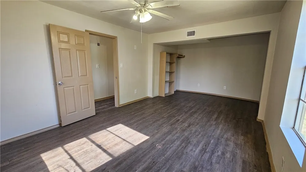 4405 Molina Drive Corpus Christi, TX 78416
