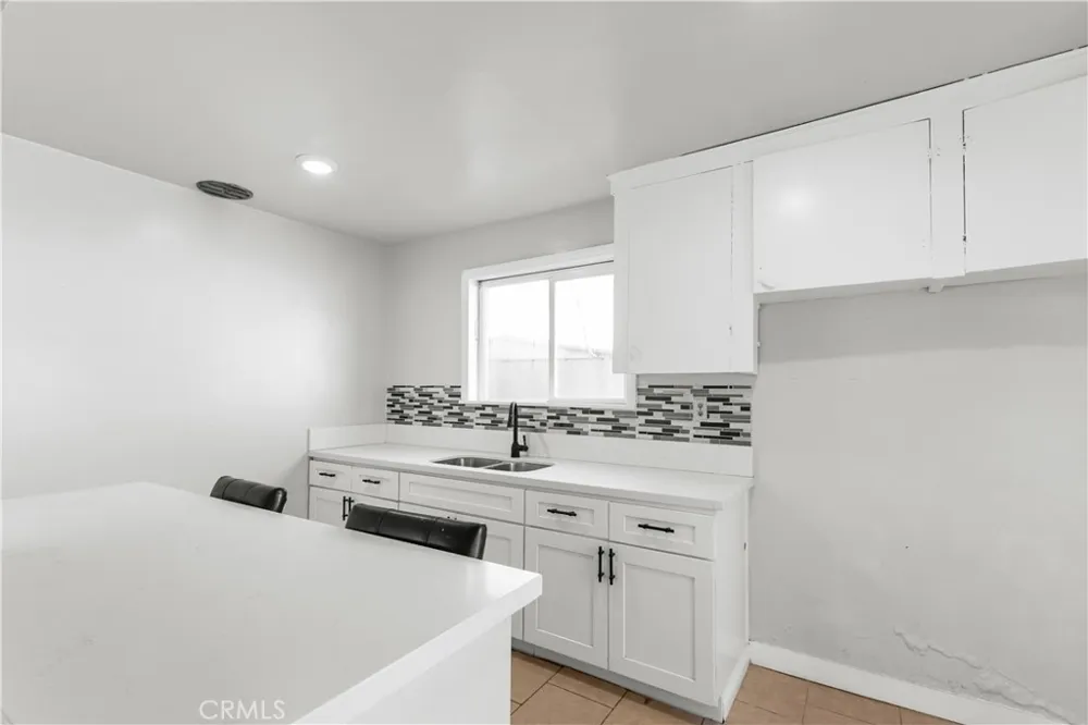 243 E Olive San Bernardino, CA 92410