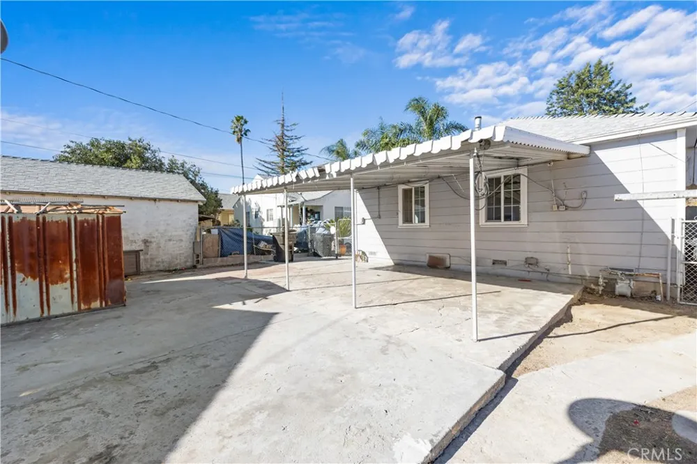 243 E Olive San Bernardino, CA 92410