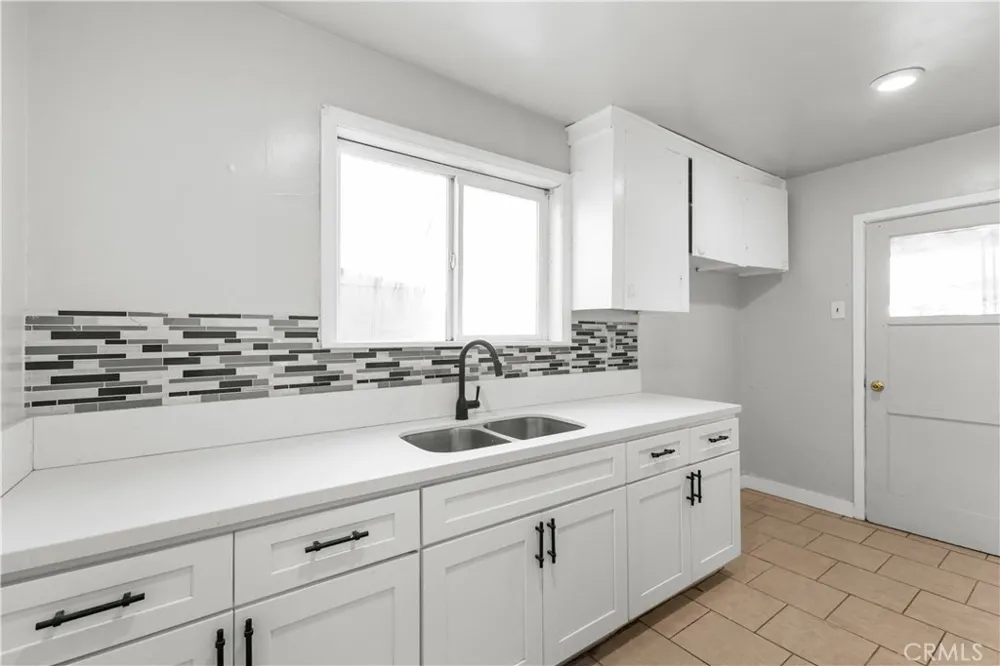 243 E Olive San Bernardino, CA 92410