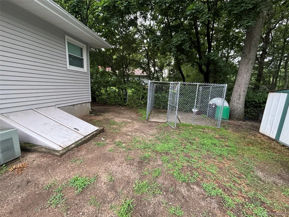 72 Fanning Boulevard Riverhead, NY 11901