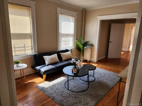 832 Calhoun Avenue #1R