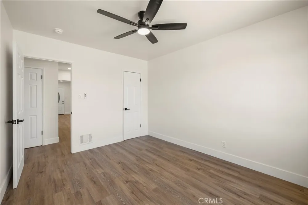 4072 Hillcrest Drive #C Los Angeles, CA 90008