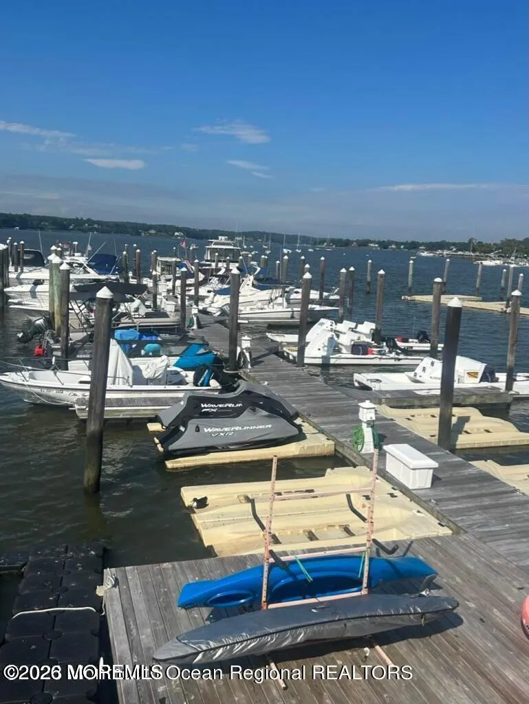 28 Riverside Avenue #1J Red Bank, NJ 07701