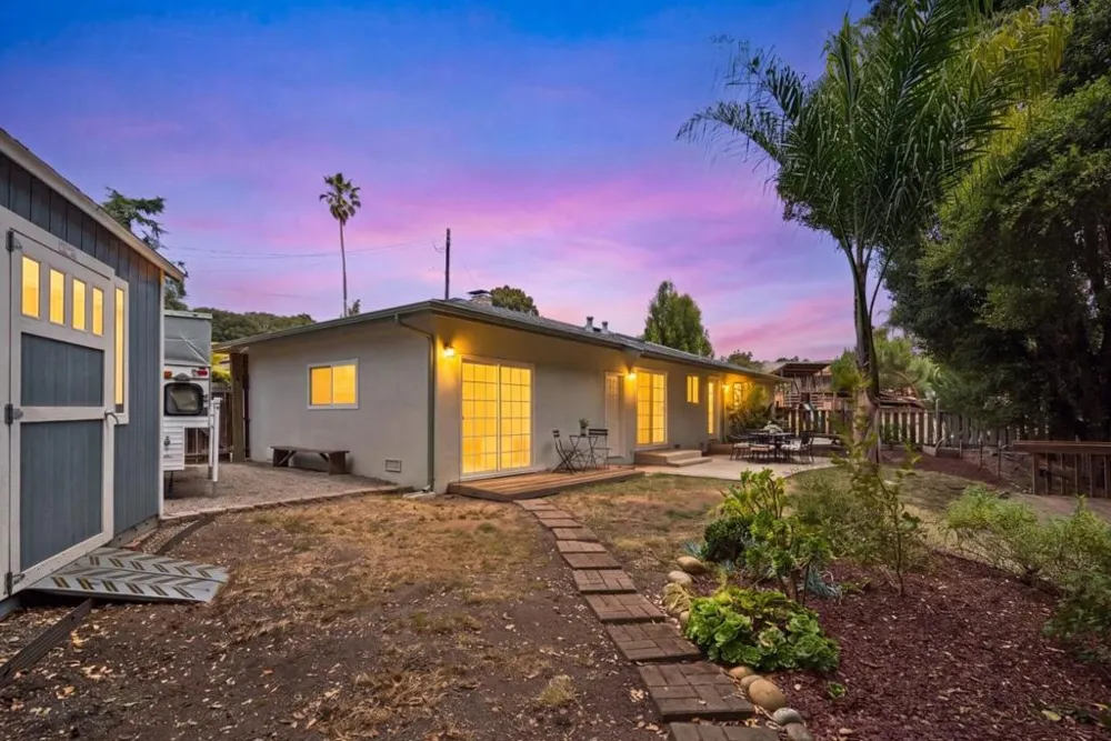 112 Siesta Court Aptos, CA 95003
