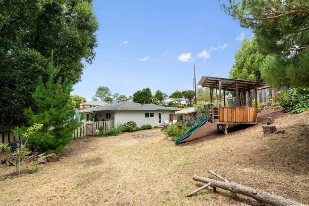 112 Siesta Court Aptos, CA 95003