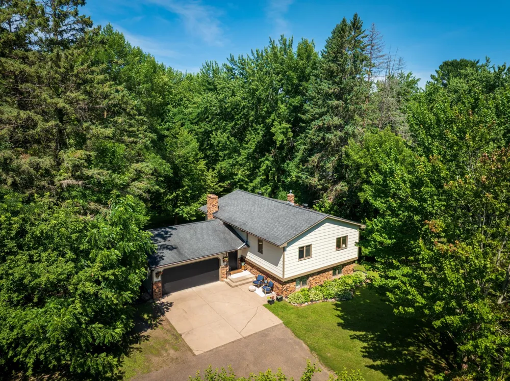 603 Old Highway 61 Hinckley, MN 55037