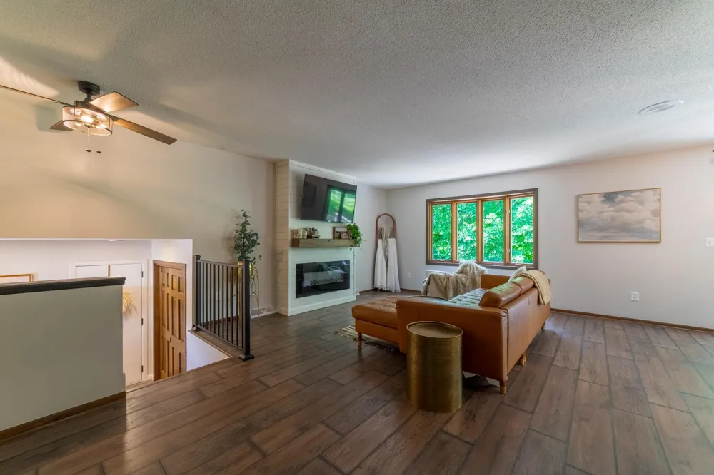 603 Old Highway 61 Hinckley, MN 55037