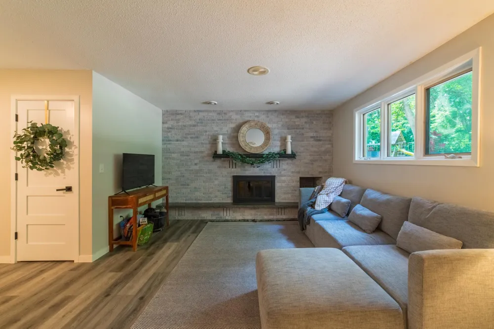 603 Old Highway 61 Hinckley, MN 55037