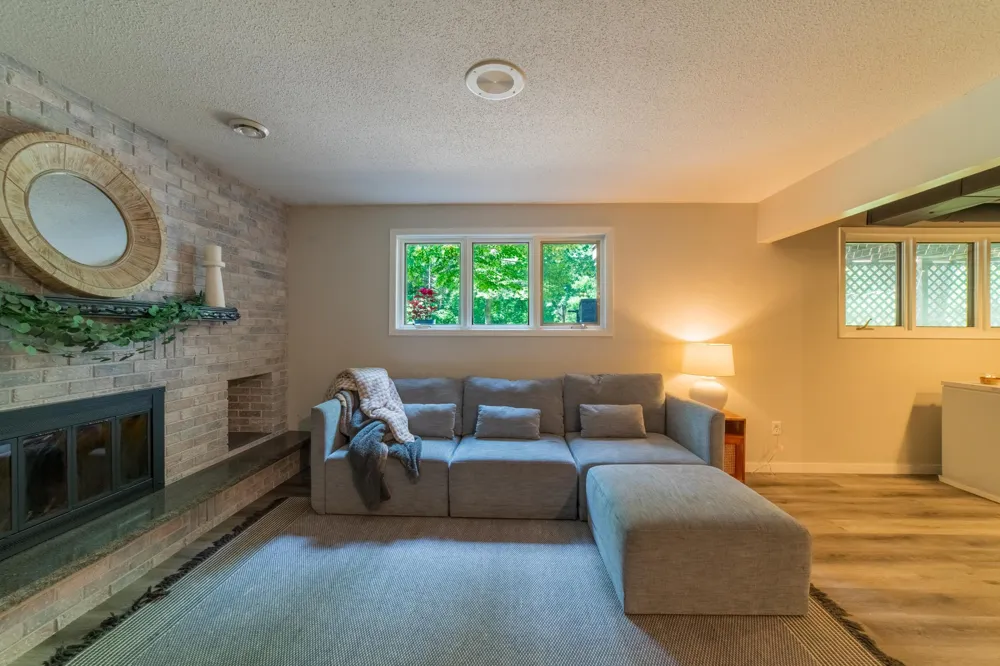 603 Old Highway 61 Hinckley, MN 55037