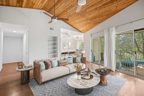 6000 Shepherd Mountain Cove #1112