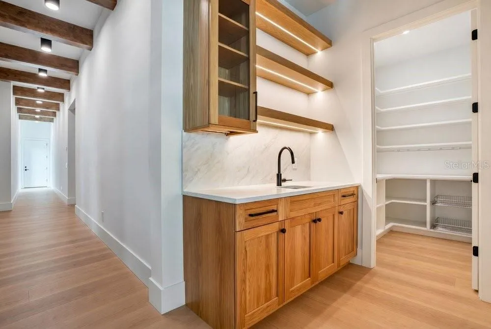 8342 BOYLA COURT Windermere, FL 34786