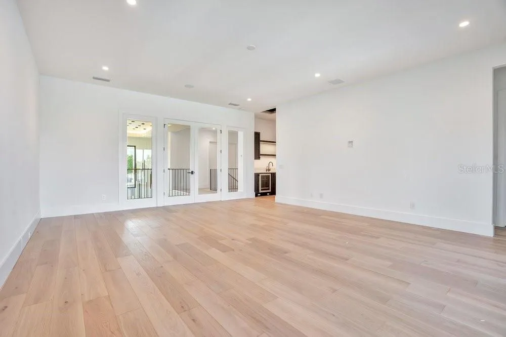 8342 BOYLA COURT Windermere, FL 34786