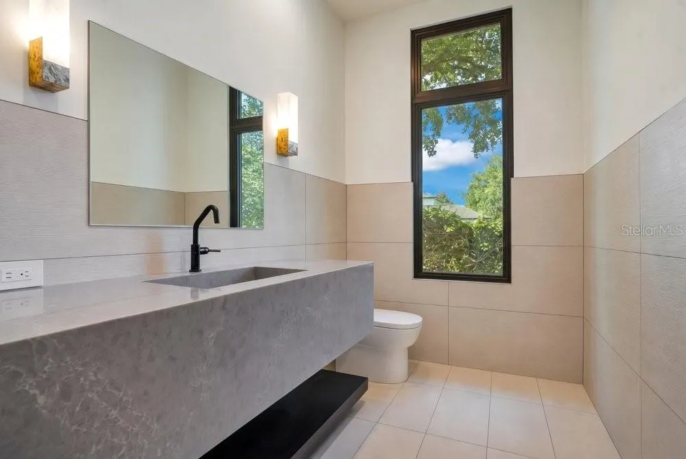 8342 BOYLA COURT Windermere, FL 34786