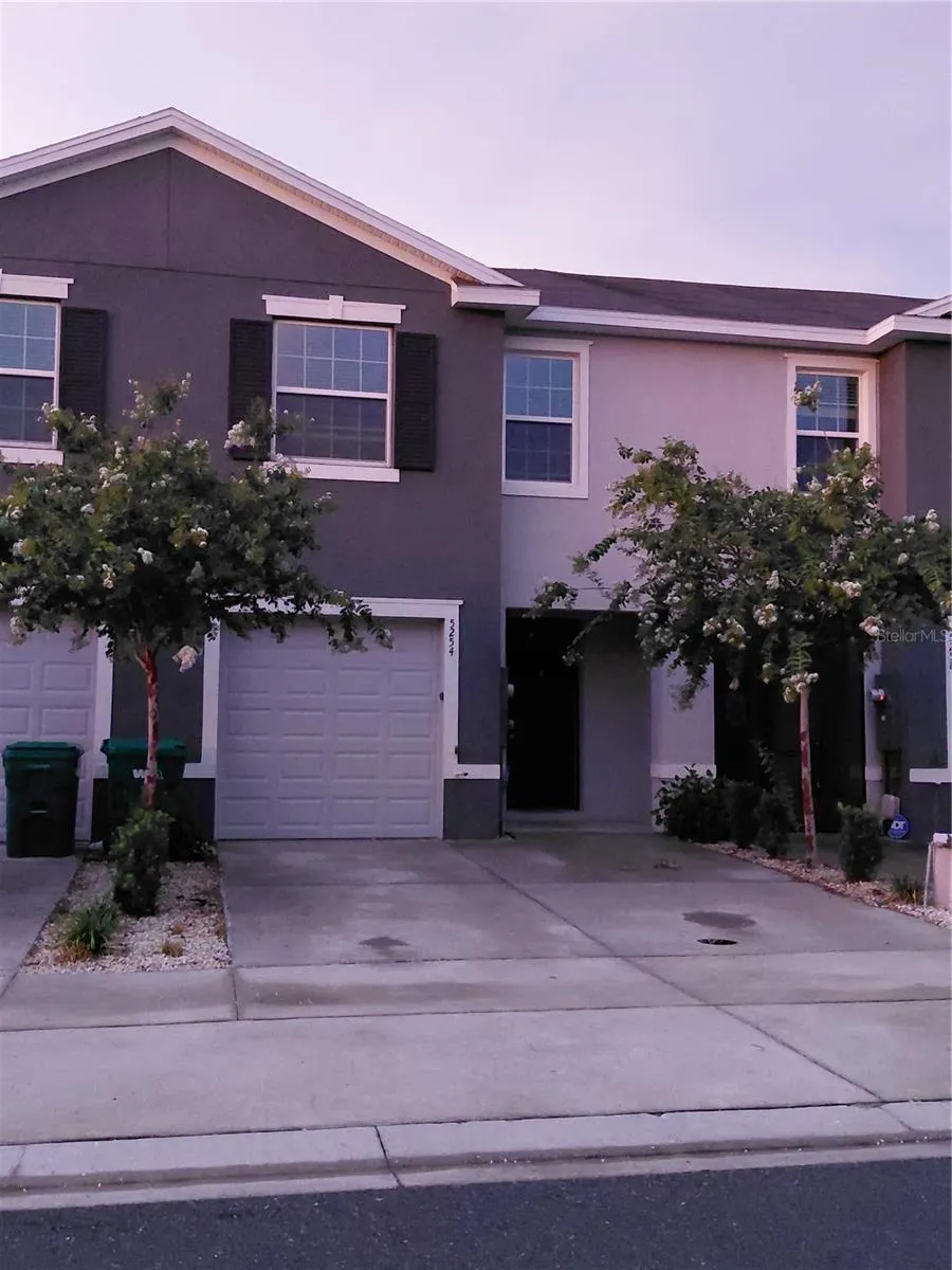 5254 DRAGONFLY DRIVE Wildwood, FL 34785