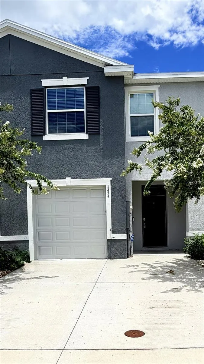 5254 DRAGONFLY DRIVE Wildwood, FL 34785