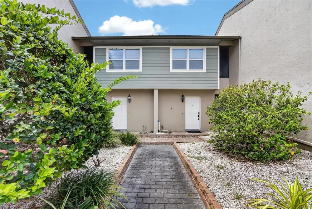 1028 APOLLO BEACH BOULEVARD #11 Apollo Beach, FL 33572