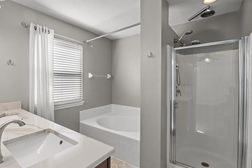 10550 EASTPARK WOODS DRIVE Orlando, FL 32832
