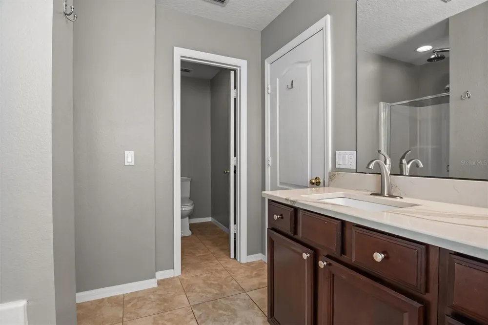 10550 EASTPARK WOODS DRIVE Orlando, FL 32832