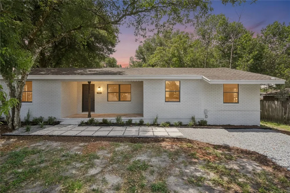 137 LUCERNE DRIVE Debary, FL 32713