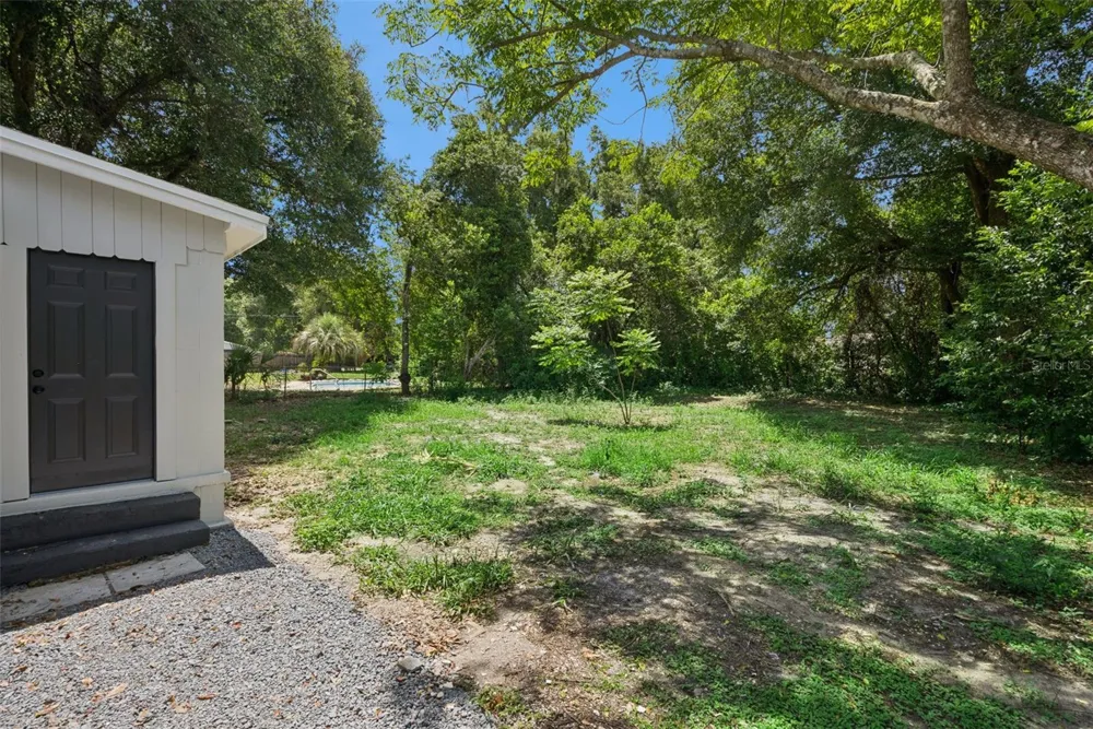 137 LUCERNE DRIVE Debary, FL 32713