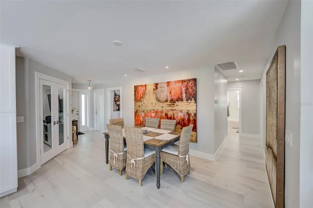 5204 TOWER DRIVE Cape Coral, FL 33904