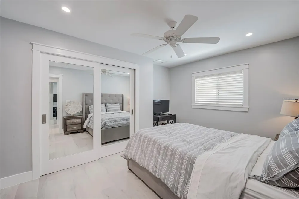 5204 TOWER DRIVE Cape Coral, FL 33904