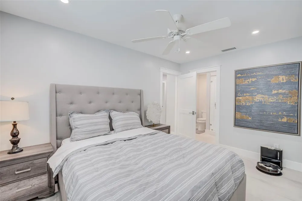 5204 TOWER DRIVE Cape Coral, FL 33904