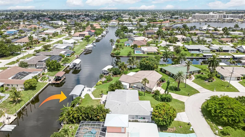 5204 TOWER DRIVE Cape Coral, FL 33904