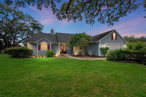 4611 RUSHMORE LOOP