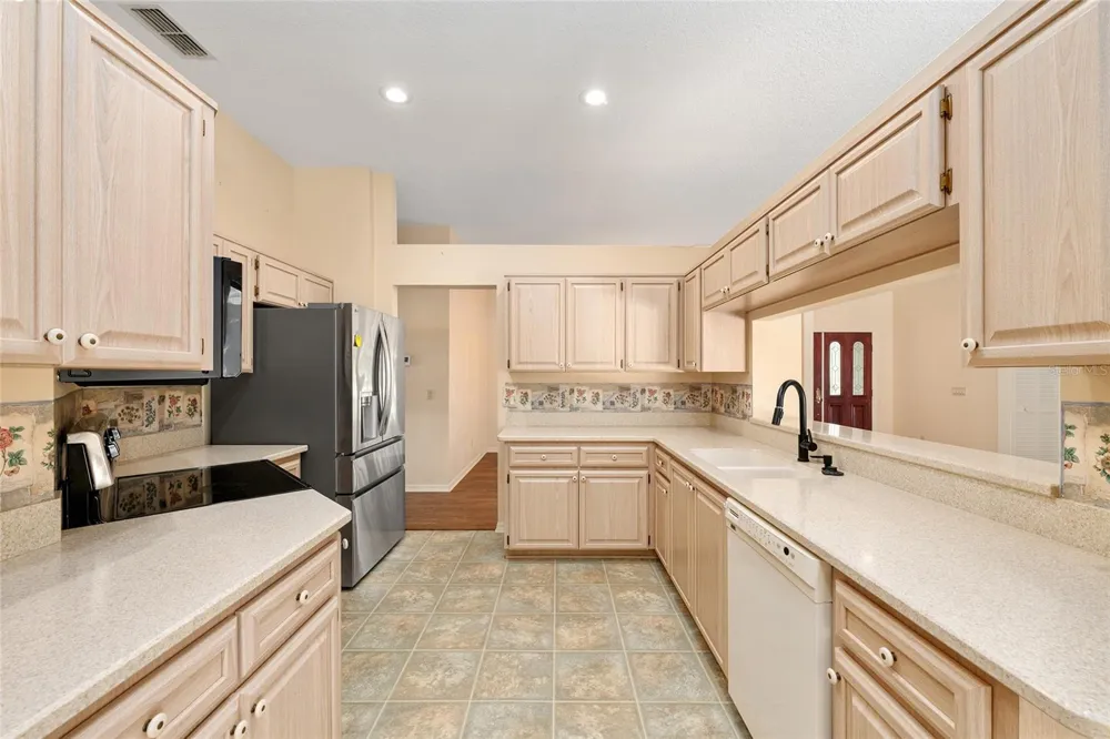 4611 RUSHMORE LOOP Beverly Hills, FL 34465